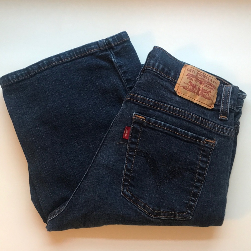vintage Levi’s mom jeans